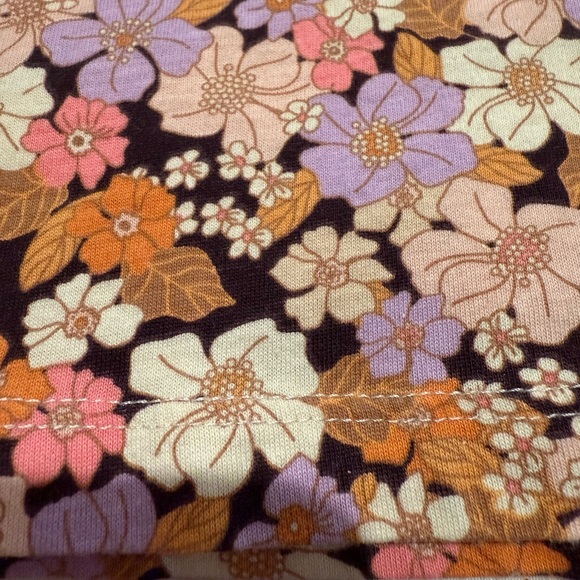 H&M Girl’s Dress Bundle Two Floral Long Sleeved Size 5 and 6 - Picture 4 of 10